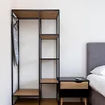 Kaya 3a - Downtown 2br With Balcony