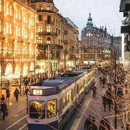 Kaya 3a - Downtown 2br With Balcony