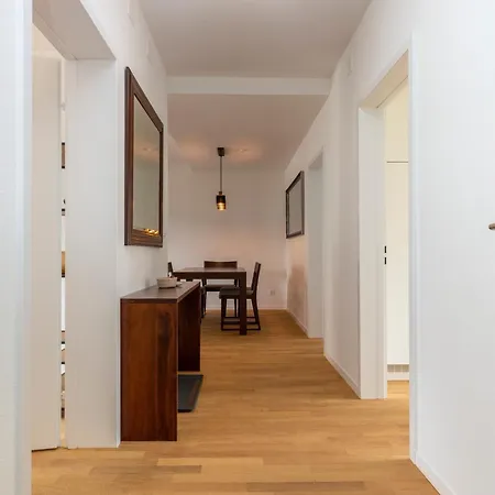 Gemini 3a - Downtown 2br With Balcony Apartamento *