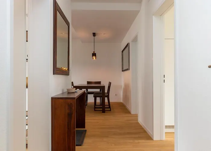 Kaya 3a - Downtown 2br With Balcony Lägenhet *