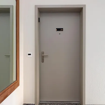 Kaya 3a - Downtown 2br With Balcony Apartmán *