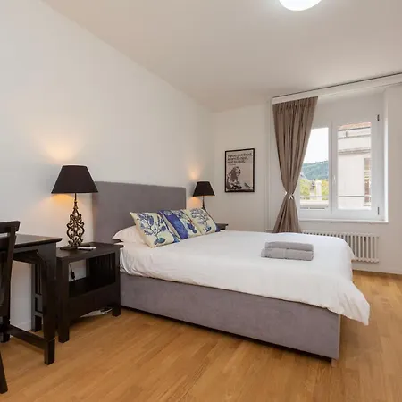 Kaya 3a - Downtown 2br With Balcony * Curych
