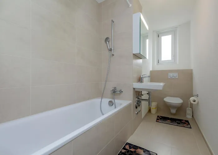 Apartmán Kaya 3a - Downtown 2br With Balcony *