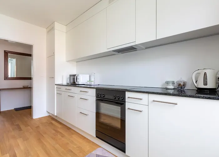 Apartmán Kaya 3a - Downtown 2br With Balcony *